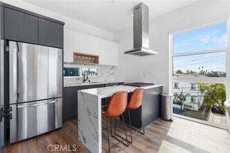 Building Photo - 4539 W 16th Pl