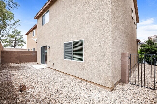 Building Photo - 6213 Rimfire Rock Ct