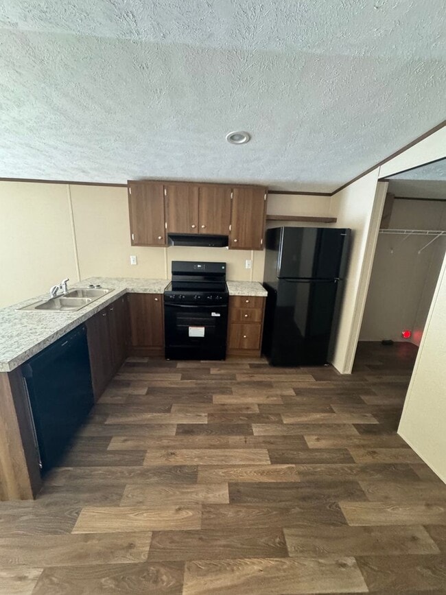 Building Photo - 3/2 New Single Wide in Cleveland County, NC