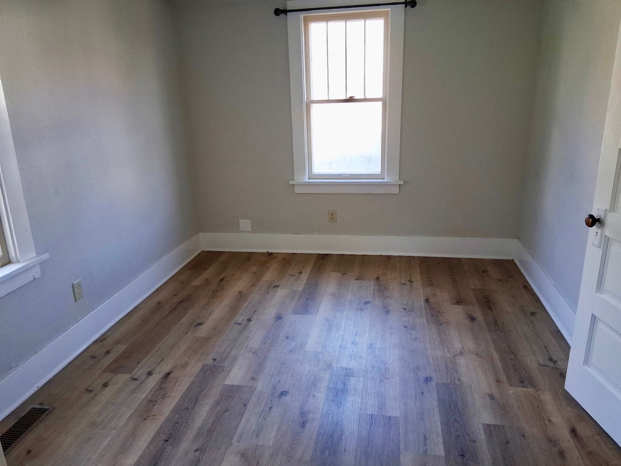 Bedroom - 334 Gwinn Ave