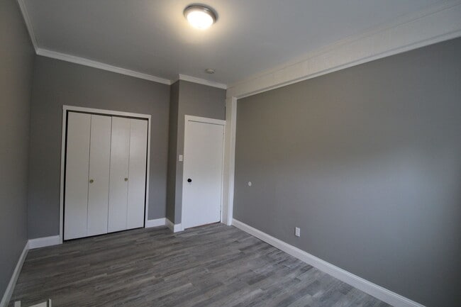 Building Photo - 300 S 2nd St