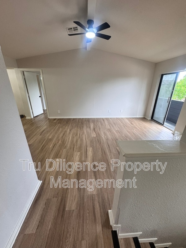 Building Photo - 14425 N Pennsylvania Ave