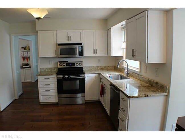 Building Photo - Lovely 4 bedroom home in Salem Woods area of Virginia Beach