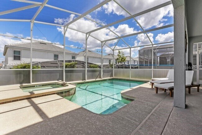 Building Photo - 1561 Flange Dr