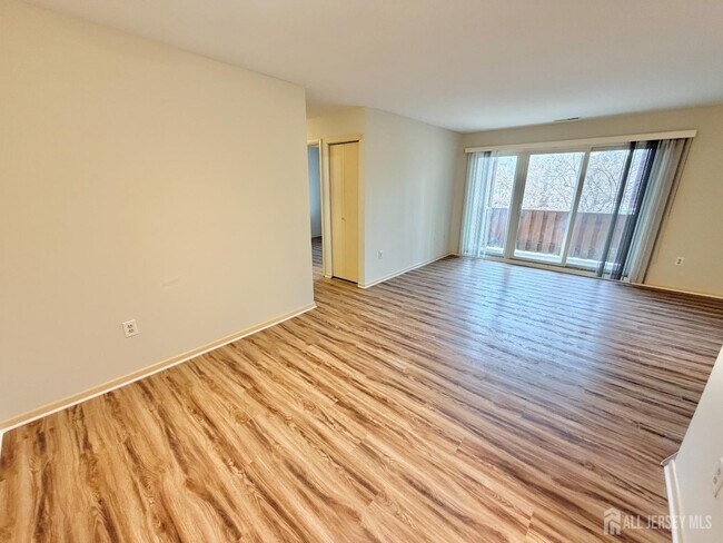 Building Photo - 9208 Tamarron Dr