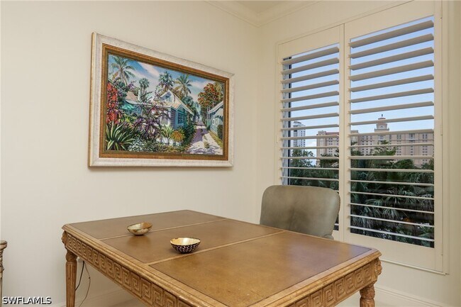 Building Photo - 8787 Bay Colony Dr