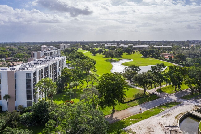 Building Photo - 6662 Boca Del Mar Dr