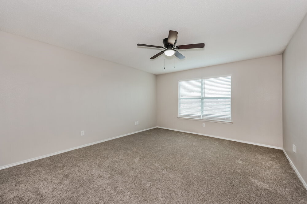 Building Photo - 7912 Whitney Ln