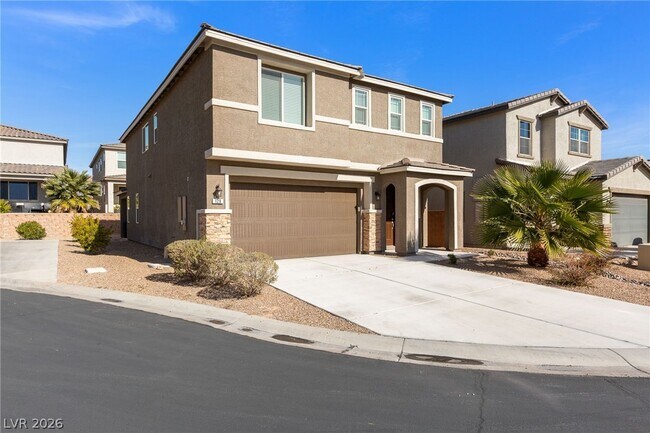 Building Photo - 129 Parliament Point