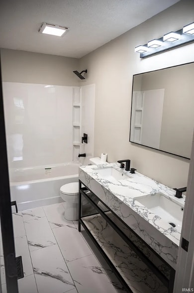 Building Photo - 916 E Dixon St