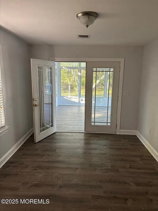 Building Photo - 105 Butler Blvd