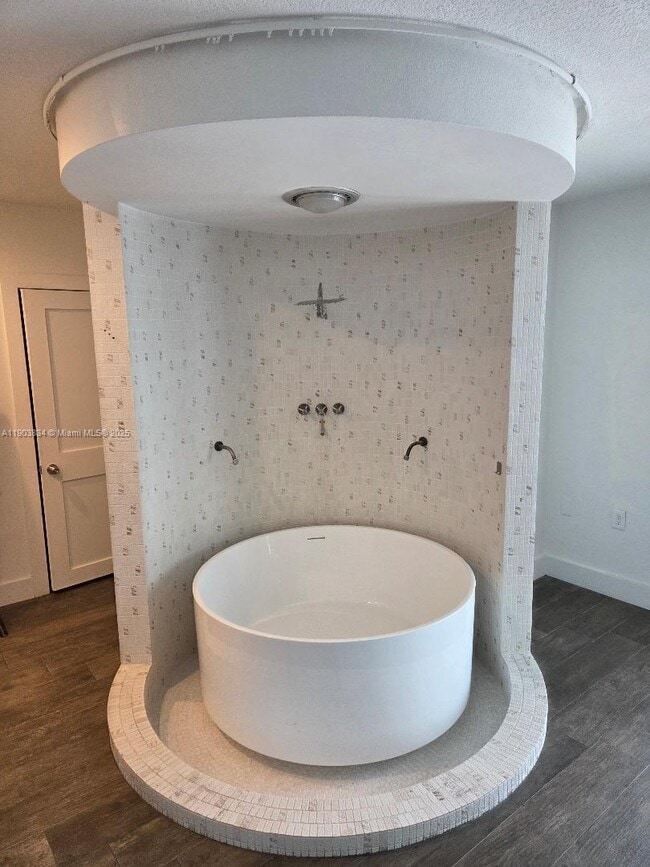 Building Photo - 8220 SW 48th St