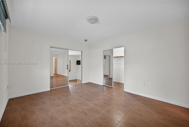 Building Photo - 244 NW 43rd St