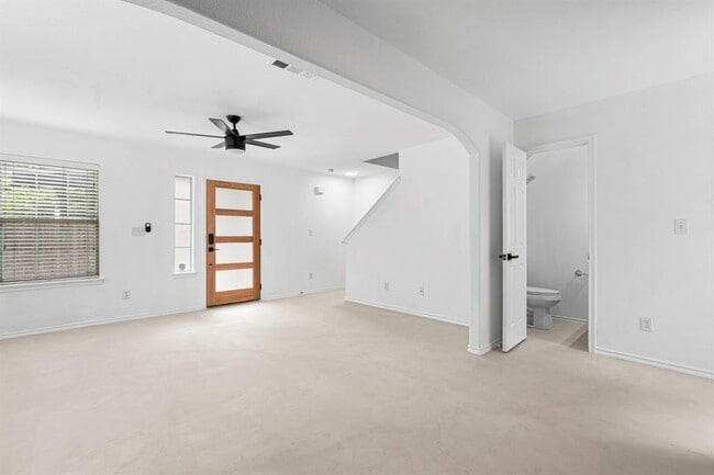 Building Photo - 1803 Maple Ave