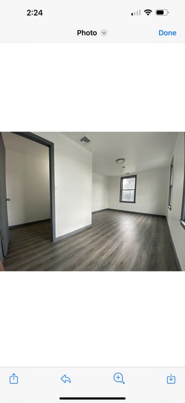 Building Photo - 68 Newark Pompton Tpke