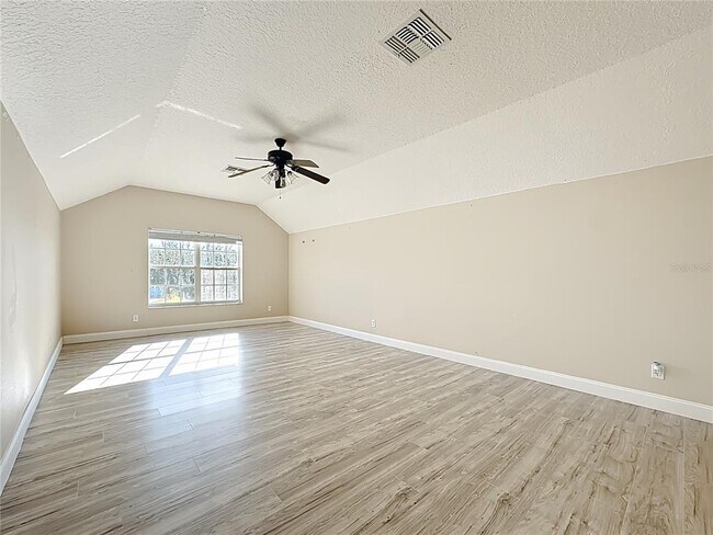 Building Photo - 9551 Bennington Chase Dr