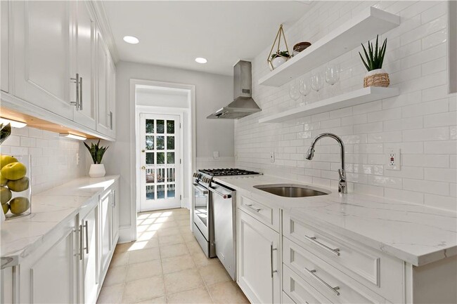 Building Photo - 126 Edgemont Rd