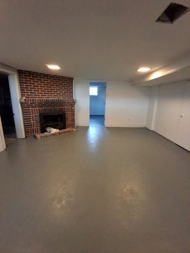 Building Photo - 5557 146th St N