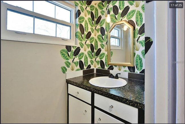 Building Photo - 7355 Cass Cir