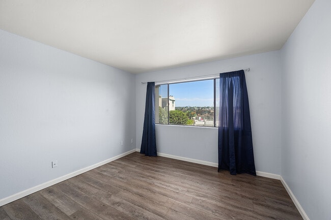 Building Photo - 2919 Cowley Way