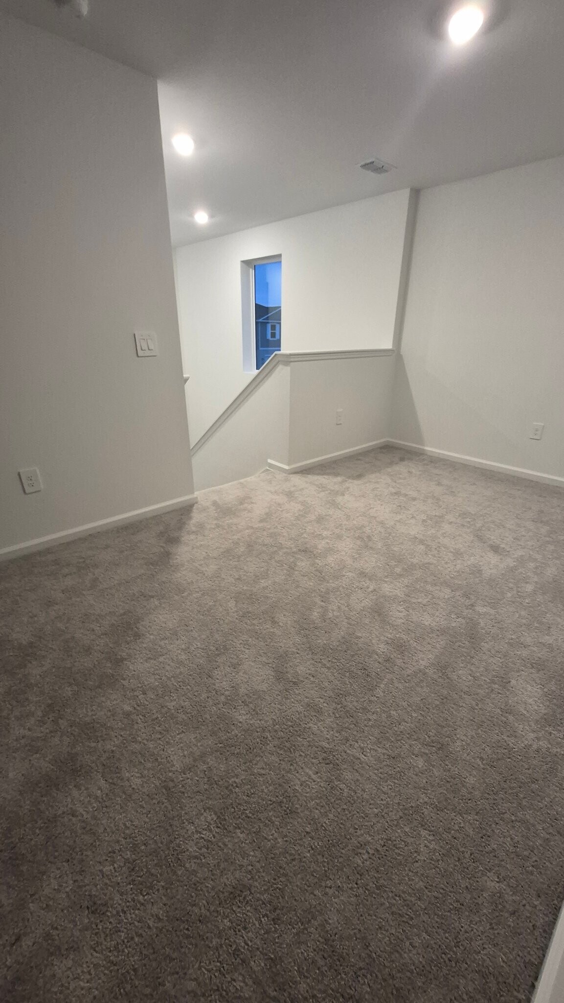 Building Photo - 6220 Botticella Blvd