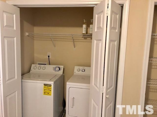 Building Photo - 10126 Blackwell Dr