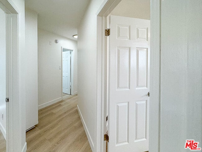 Building Photo - 2607 Abbot Kinney Blvd