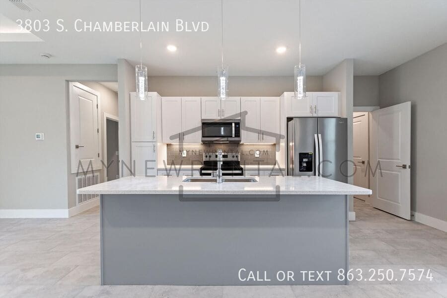 Building Photo - 3803 S Chamberlain Blvd