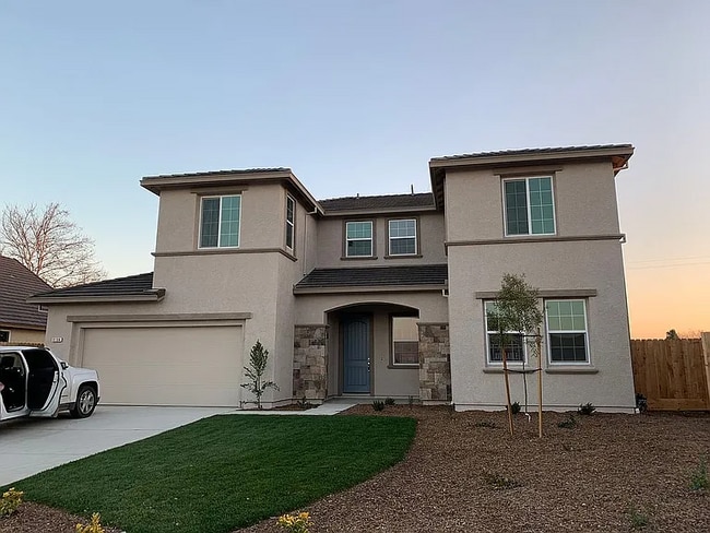 Building Photo - 3104 Gardenia Ave