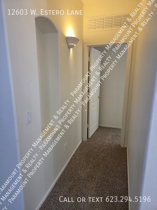 Building Photo - 12603 W Estero Ln