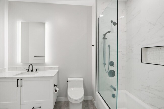 Building Photo - 18 Artisan Dr