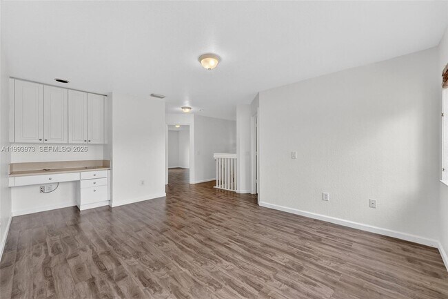 Building Photo - 1805 NW 78th Way