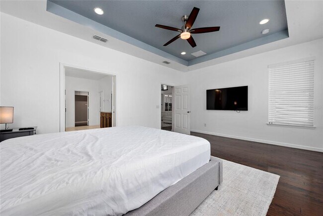 Building Photo - 4306 Old Sycamore Loop