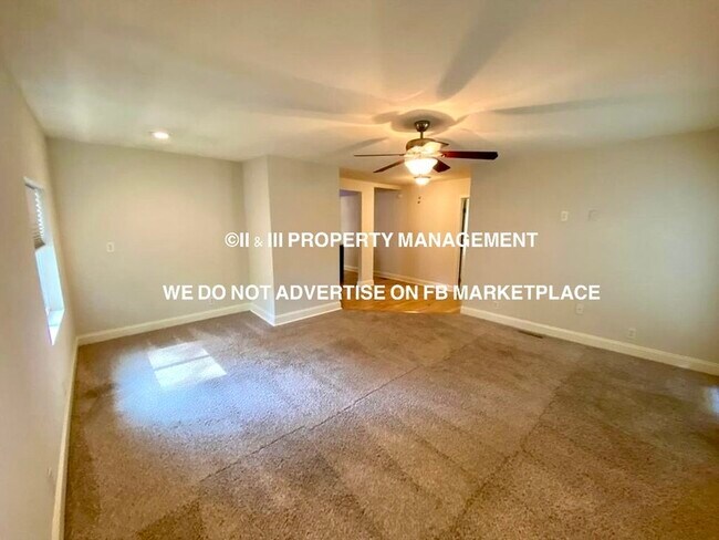 Building Photo - 512 W 86th St
