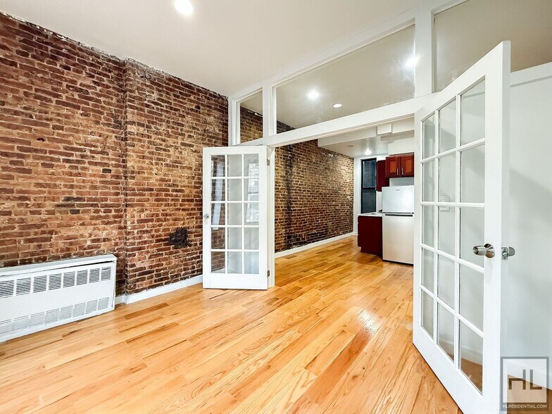 Building Photo - BEDFORD AVENUE / No fee 1-Bed 1-Bath in Prime Crown Heights / 1-Month Free