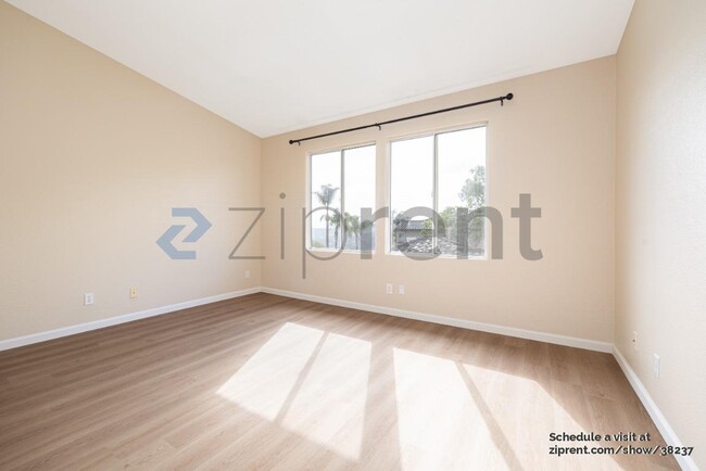 Building Photo - 10705 Wexford St