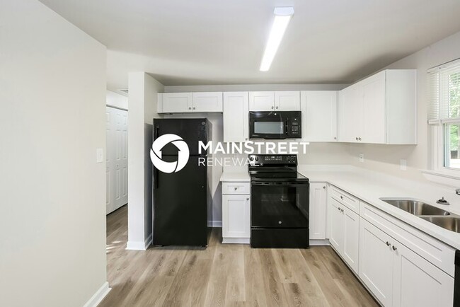 Building Photo - 5013 Split Oak Dr