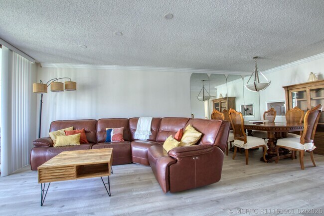 Building Photo - 4345 Trevi Ct