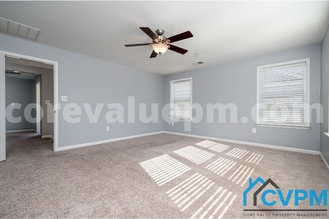 Building Photo - 117 Merlot St