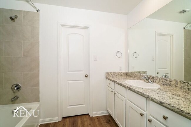 Building Photo - Coming Soon!