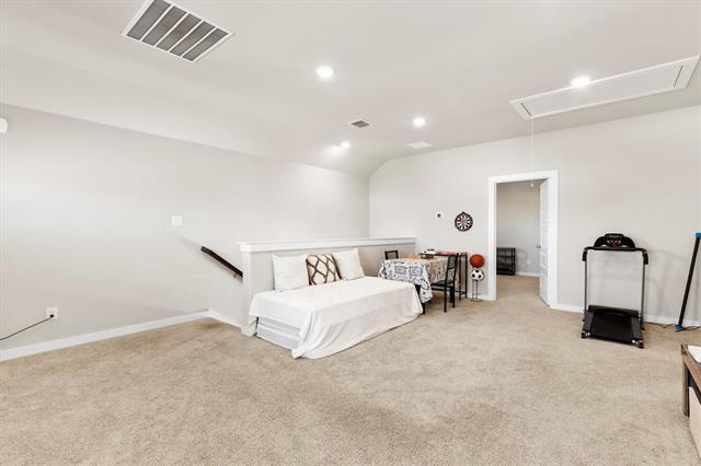 Building Photo - 615 Cottage Wood Dr