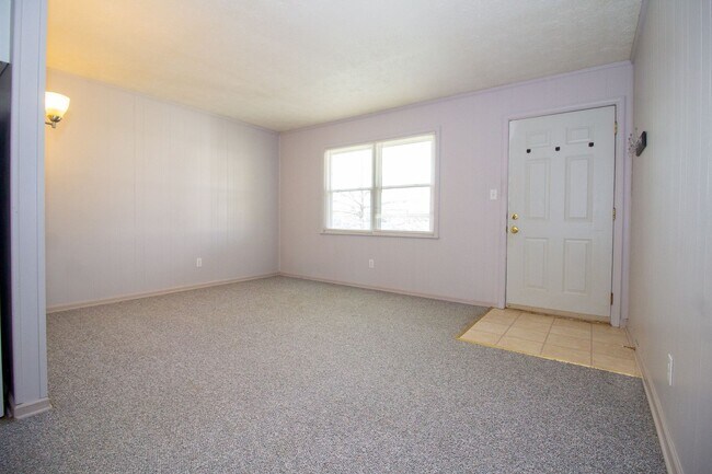 Building Photo - 578 Culpepper Dr