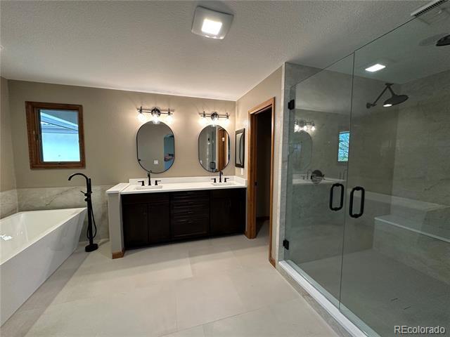 Building Photo - 14781 Clay St