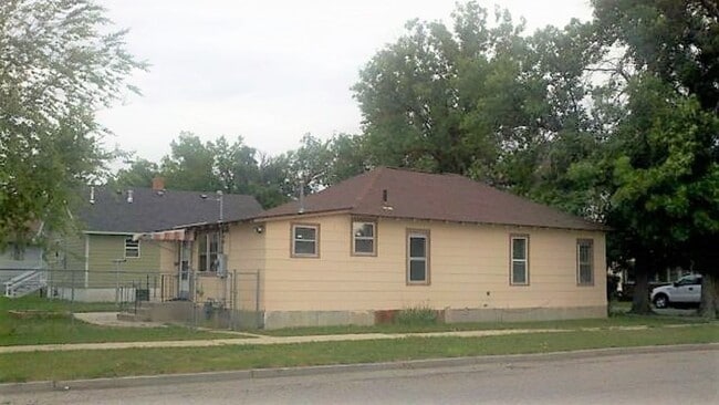 Building Photo - 2 Bedroom, 1 Bath House in Laurel
