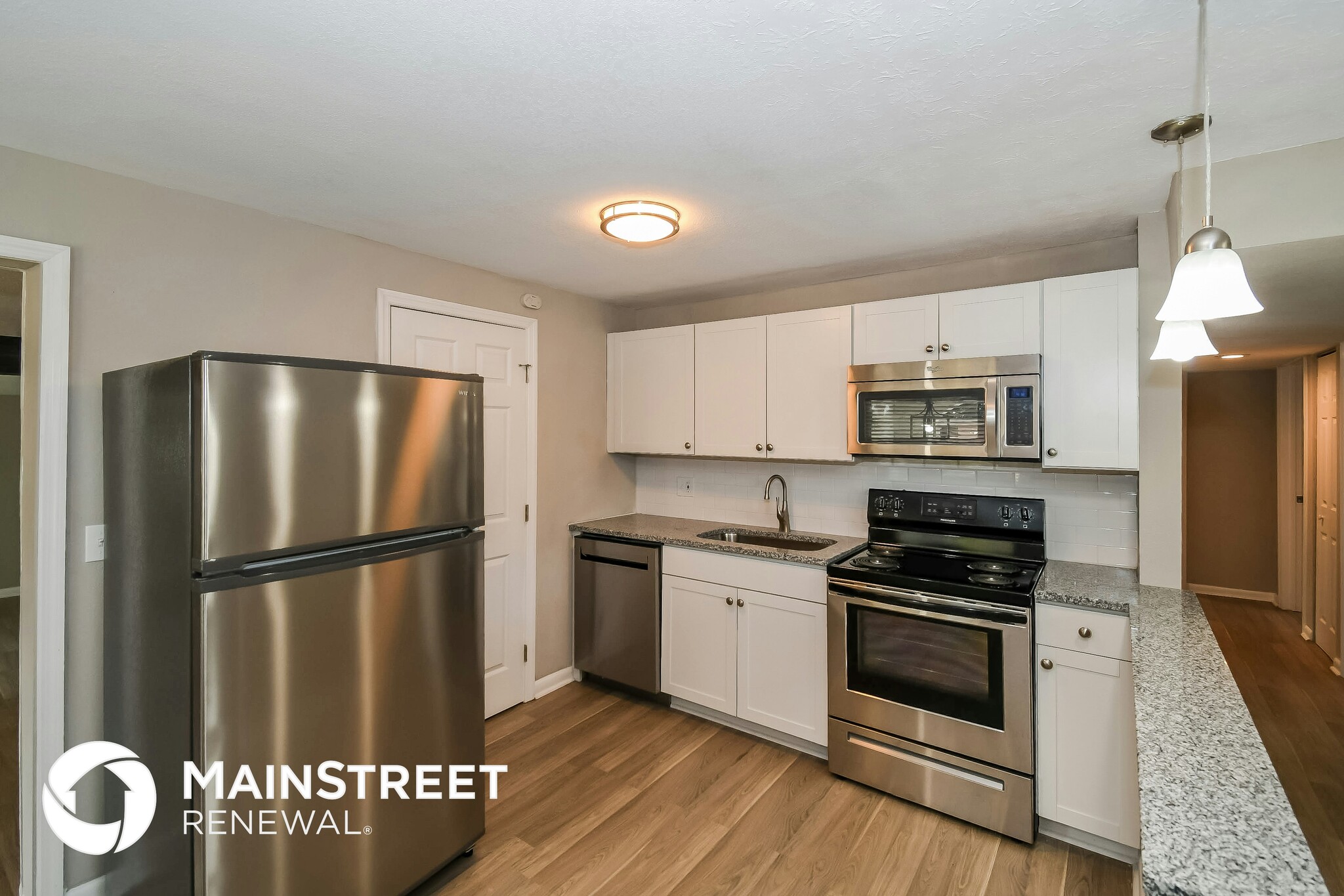 Building Photo - 335 Bonnlyn Dr