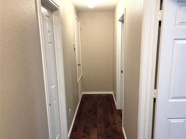 Building Photo - 716 Rainsville Dr