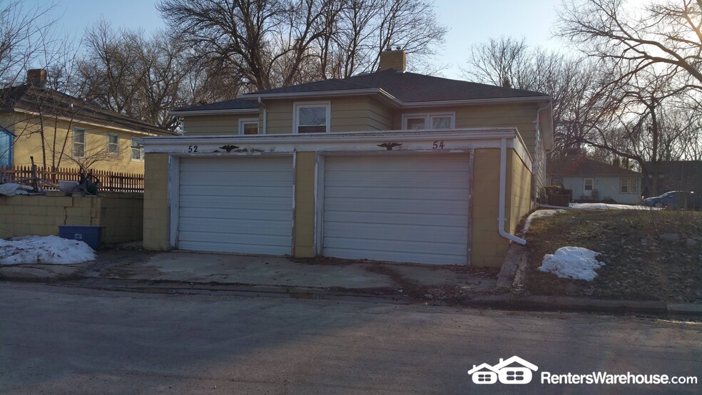 Building Photo - 54 Cottage St