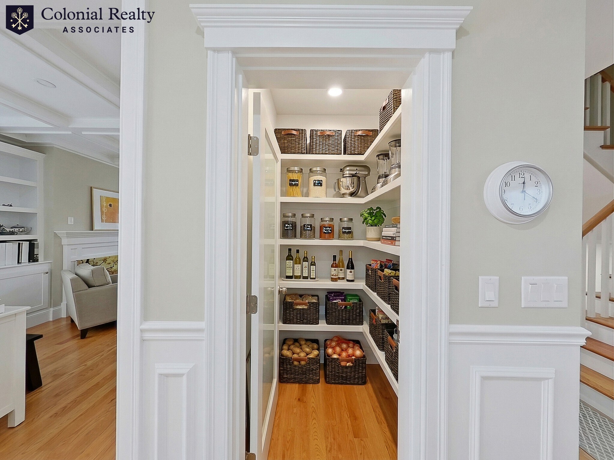 Building Photo - 42 Parsons St