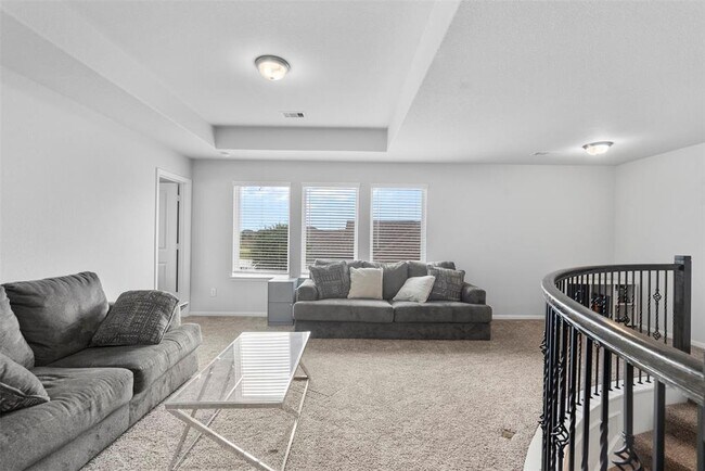 Building Photo - 2405 Bayrose Dr