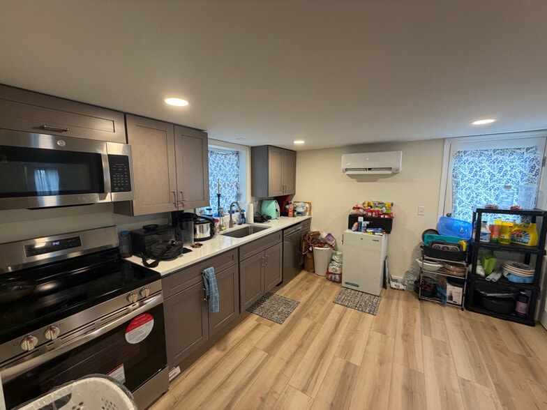 Building Photo - 230 Corsica Neck Rd